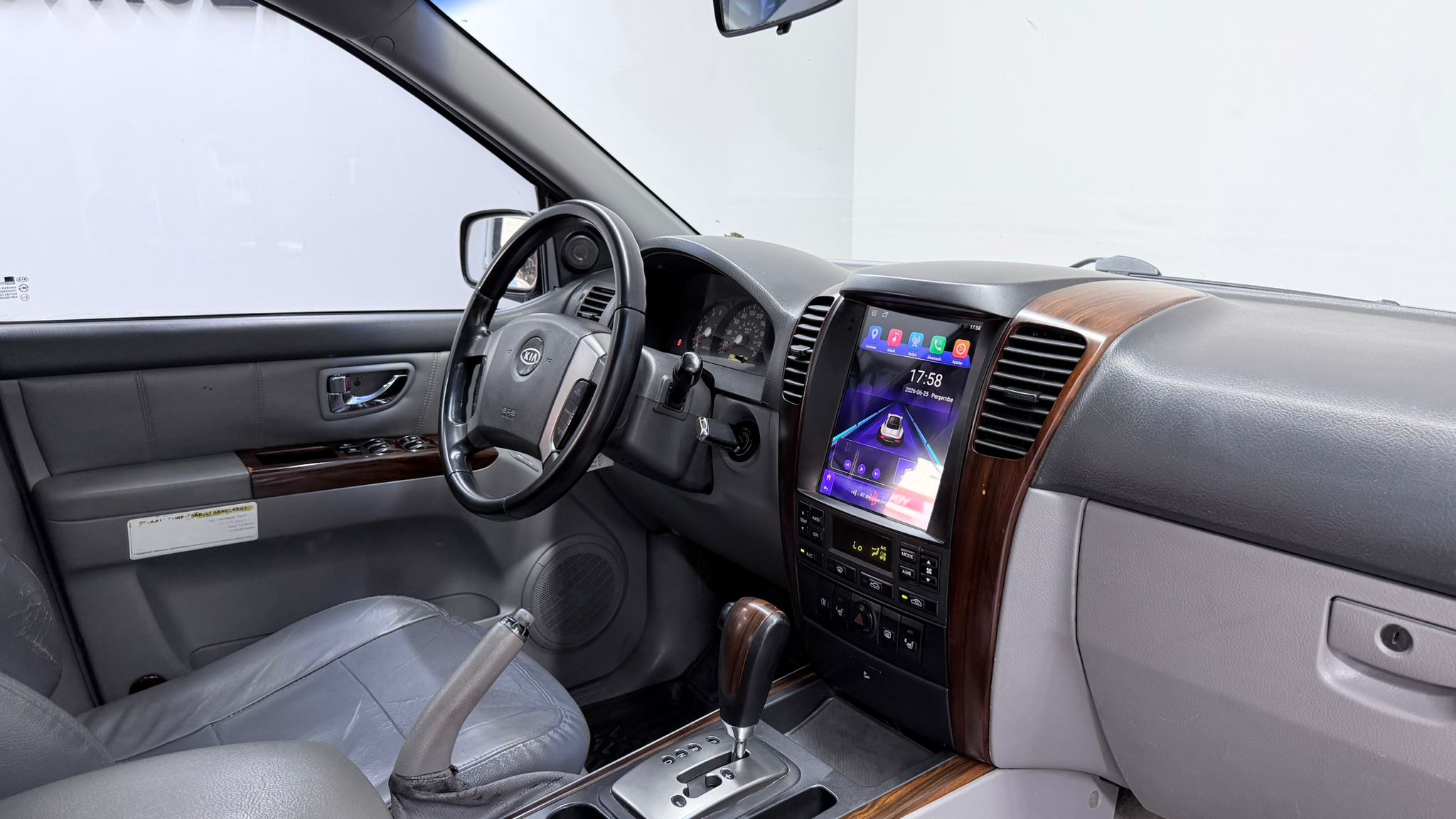 KIA SORENTO 12